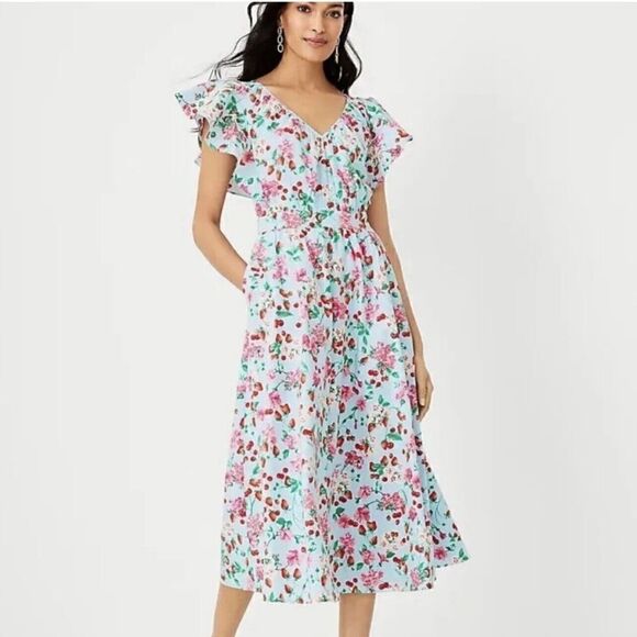NEW Ann Taylor Strawberry Cherry Flutter Sleeve Flare Midi Dress Size 6 Petites - Picture 2 of 9